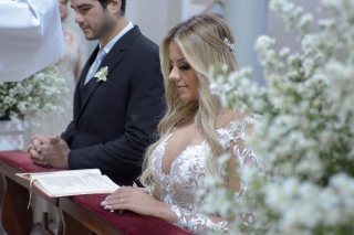 As bodas de Nicole Mandolesi Carvalho e Dr. Marcelo Meni Gon