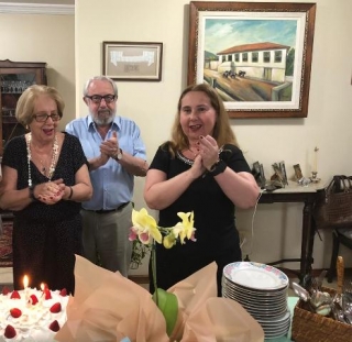 Viva Ana Cláudia Toledo