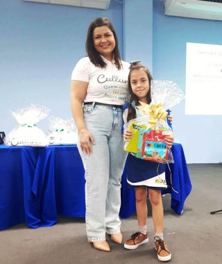 SICOOB SUDESTE MAIS PREMIA ALUNOS VENCEDORES DO CUNCURSO CUL
