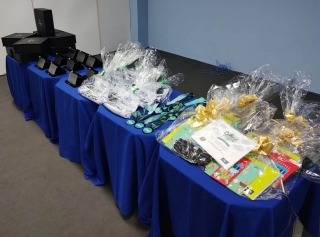 SICOOB SUDESTE MAIS PREMIA ALUNOS VENCEDORES DO CUNCURSO CUL