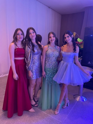 15 anos de Letícia Guimarães Kallás