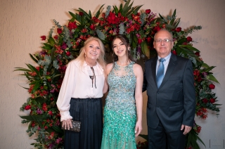 15 anos de Letícia Guimarães Kallás