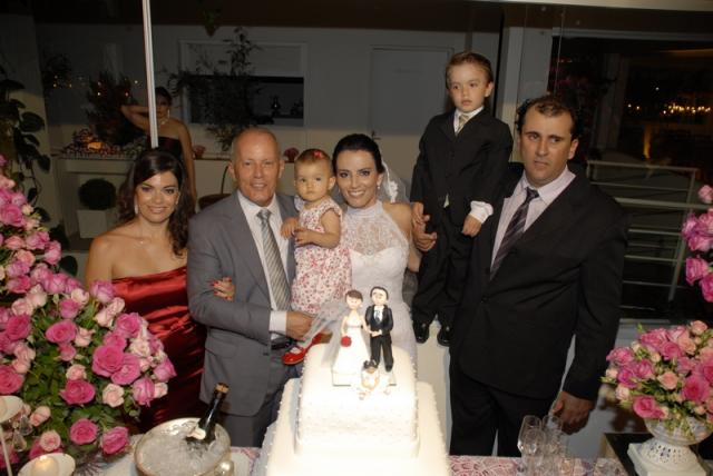 Viva Emanuelle Navarro, Paulo José Mano e Maria Ermínia!