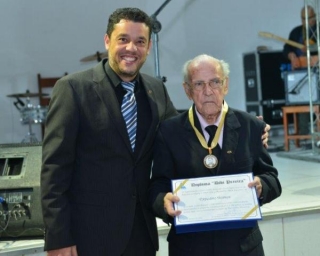ACIEI COMPLETA 94 ANOS, EMPOSSA DIRETORIA E ENTREGA MEDALHA